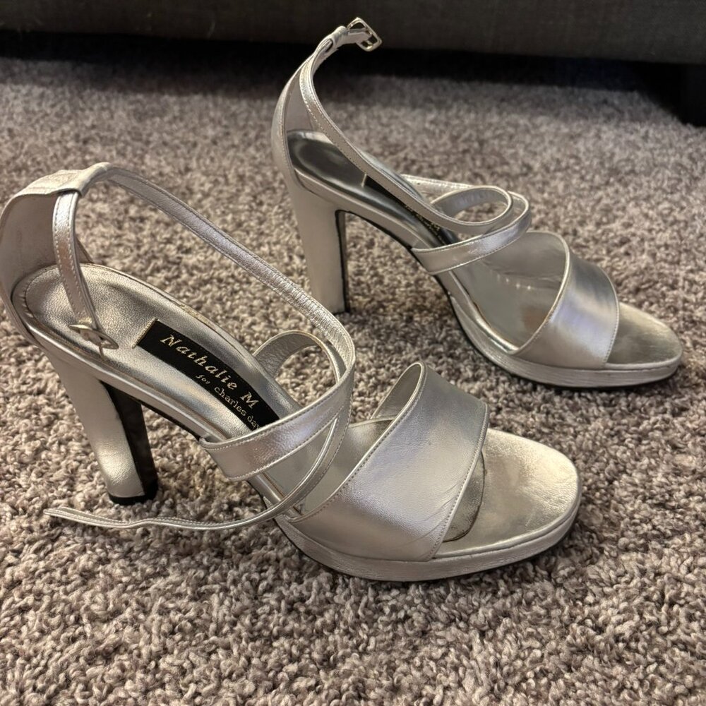 Vintage Nathalie M Silver Heels Made in Spain - Size 7.5